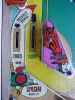 Image # 41308: Hot Tip Playfield - Detail