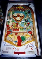 Image # 5895: Campus Queen Playfield