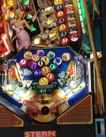Image # 77686: Golden Cue Illuminated Lower Playfield