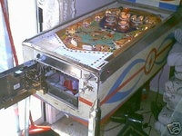 Image # 15802: Ice Show Cabinet - Right