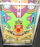 Image # 26099: Challenger Playfield - Yellow Player