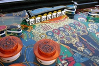 Image # 19065: Eight Ball Deluxe Playfield - Detail