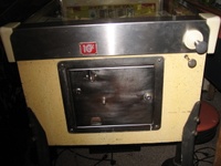 Image # 43736: Royal Flash Cabinet - Front