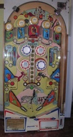 Image # 50090: Robin Hood Playfield 
(The playfield in the manufacturer's flyer has white rubbers.)