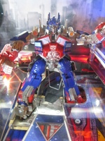Image # 54897: Transformers� Limited Edition (&quot;Combo&quot;) Optimus Prime 
(Serial number 232675.)