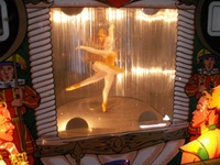 Image # 69921: Dancing Lady Backbox Animation