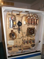 Image # 9104: Domino Inside Backbox