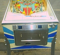 Image # 20889: Duotron Cabinet - Front