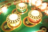 Image # 17720: Eight Ball Illuminated Pop Bumpers