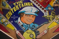 Image # 10941: Roy Clark 'The' Entertainer Playfield - Detail