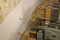 Image # 65321: Flip Flop Early Production Inside Cabinet - Detail 
(Some wiring was not connected to the motor. Serial number 1016.)