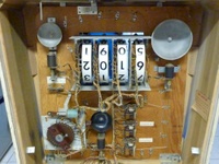 Image # 54542: Flipper Inside Backbox 
(Serial number G31384.)