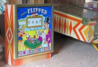 Image # 65261: Flipper Sample Game - Woodrail Backbox and Cabinet 
(The wood trim has been repainted green. Serial number 45011 S.)