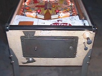 Image # 12216: Flipper Parade Cabinet - Front