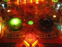 Image # 46780: Arrowhead Insert is Green 
(Photographed at the 2010 Pacific Pinball Expo.)