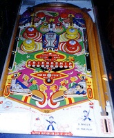 Image # 942: Friendship &quot;7&quot; Playfield