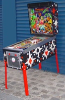 Image # 15082: Asteroid Annie and the Aliens Cabinet - Full View 
(The red legs are not original to this game.)